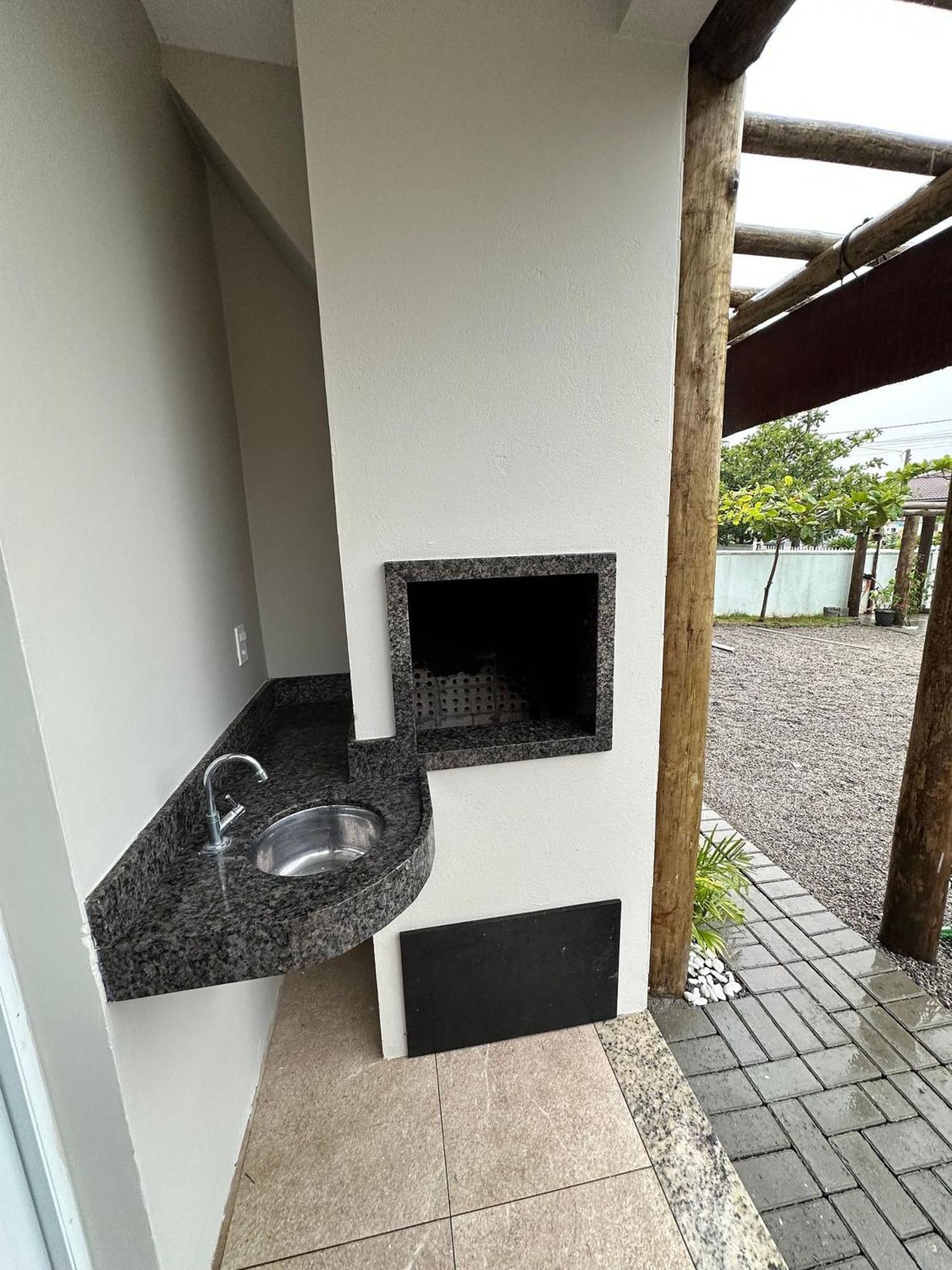Residencial Wrubleski Sc Pinheira Exterior photo